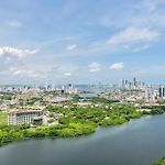 Stunning Sea View And Historic Center 20Th Fl/ 2Br