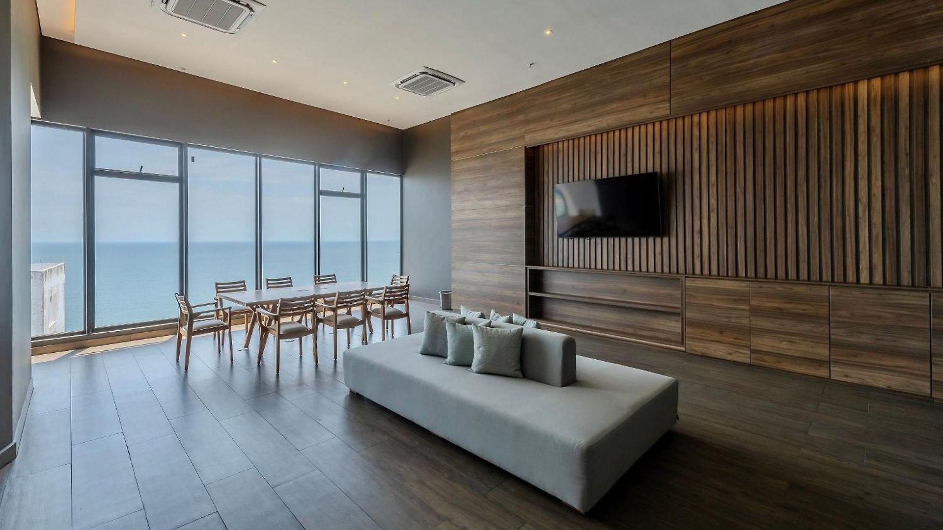 Stunning Sea View And Historic Center 20th Fl/ 2br Apartamento *