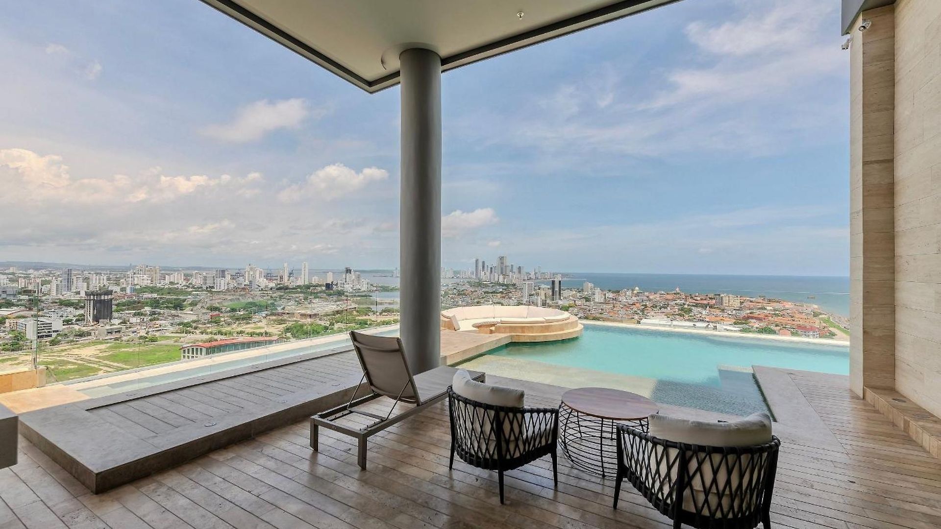 Stunning Sea View And Historic Center 20th Fl/ 2br Apartamento