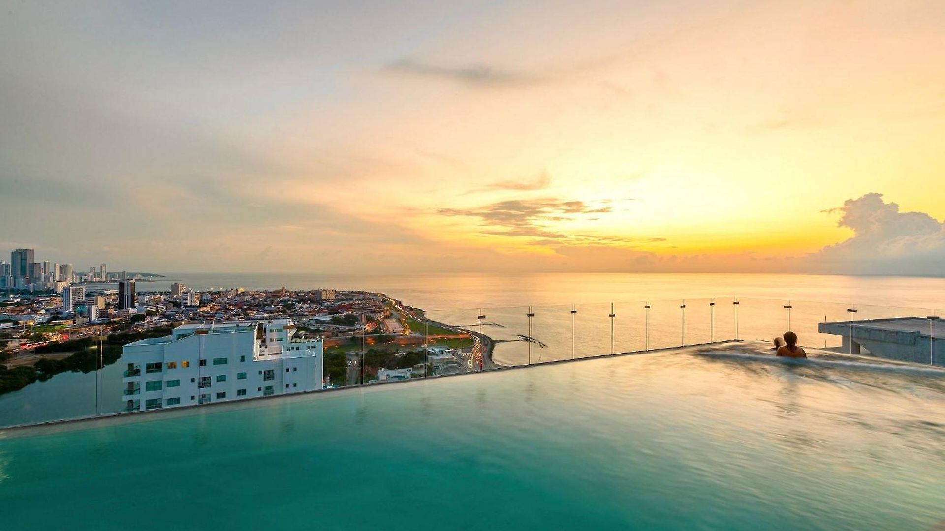 Stunning Sea View And Historic Center 20th Fl/ 2br Apartamento Cartagena