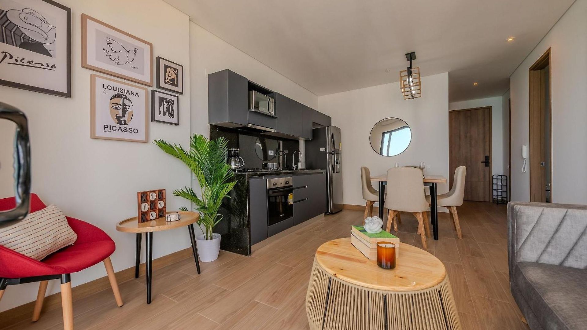 Stunning Sea View And Historic Center 20th Fl/ 2br Cartagena