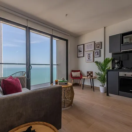 Apartamento Stunning Sea View And Historic Center 20th Fl/ 2br *