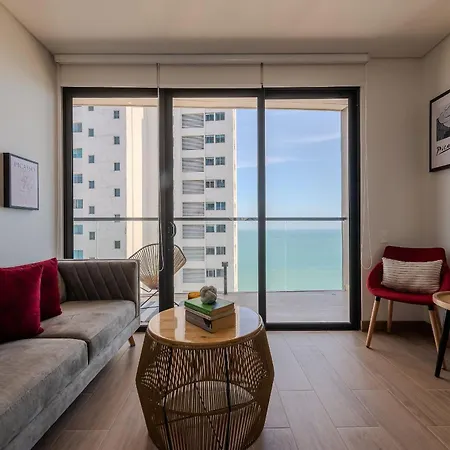 Stunning Sea View And Historic Center 20th Fl/ 2br Apartment Cartagena