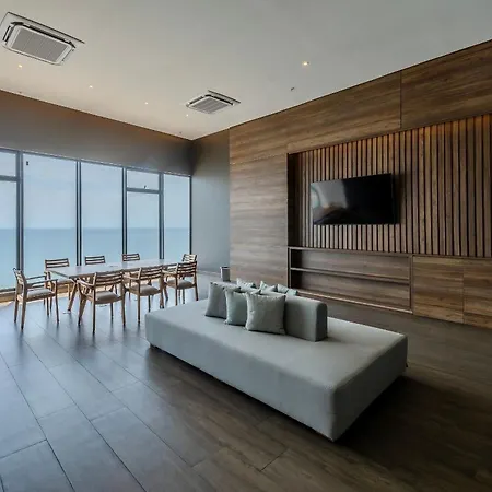 Stunning Sea View And Historic Center 20th Fl/ 2br Apartamento *