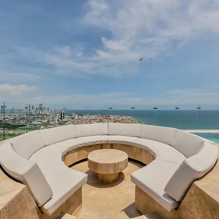 Stunning Sea View And Historic Center 20th Fl/ 2br Apartamento