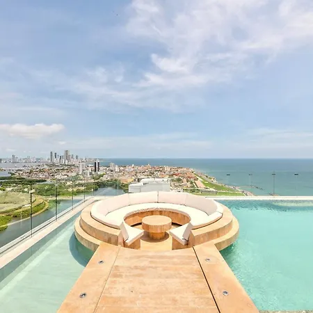 Stunning Sea View And Historic Center 20th Fl/ 2br Apartamento *